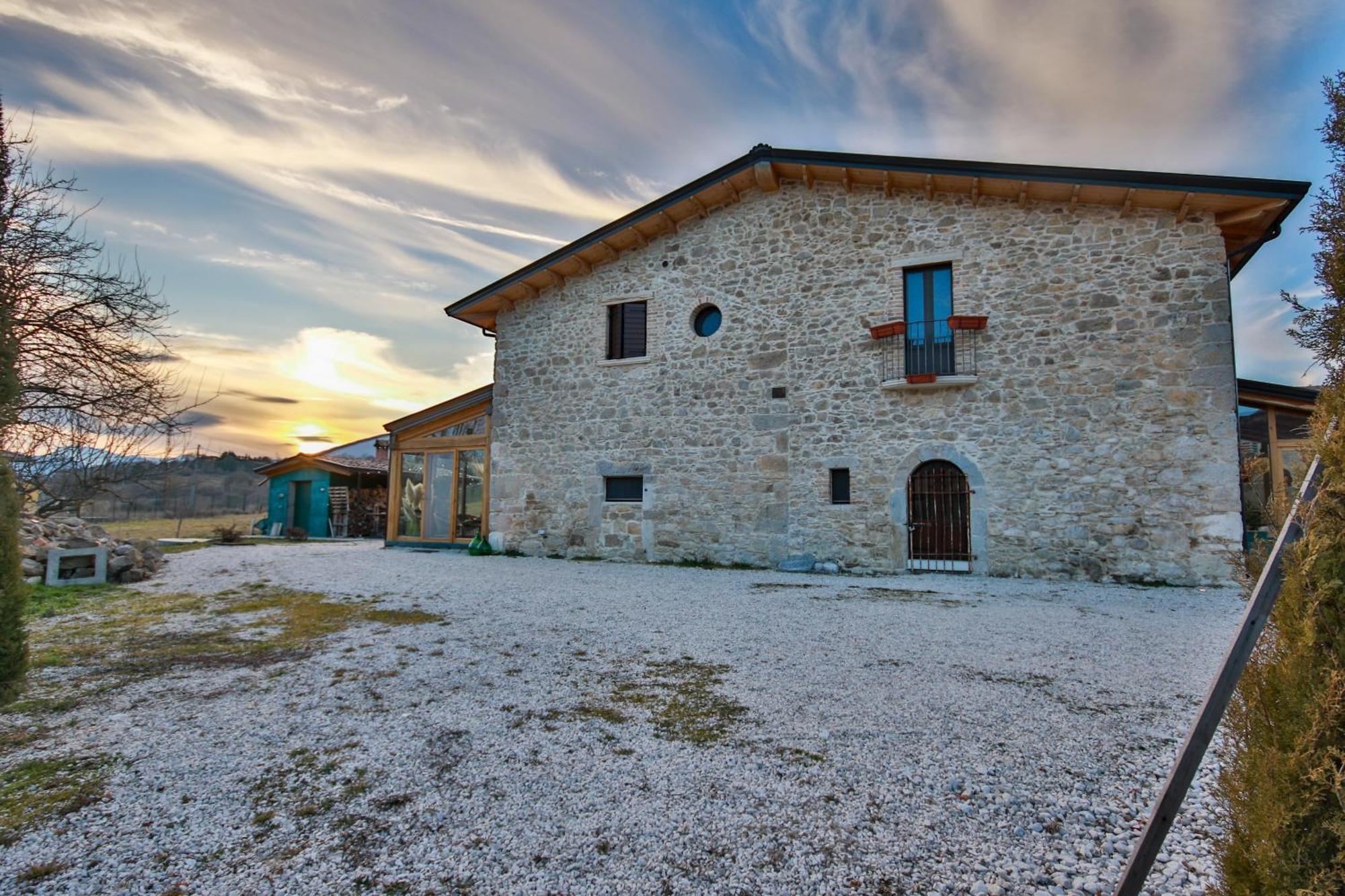 Masseria D'Achille Castel Di Sangro Exterior foto